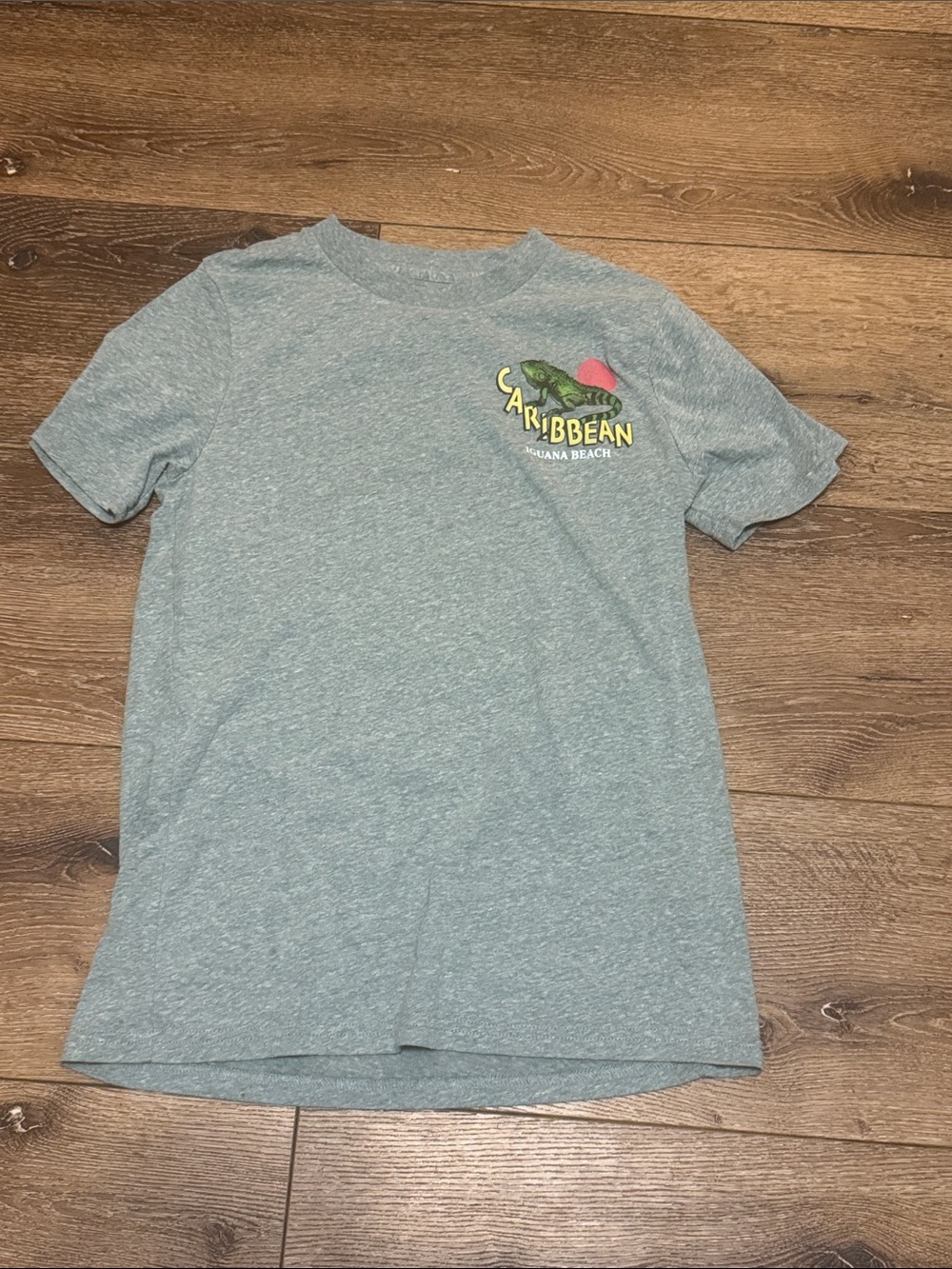 Abercrombie kids green tshirt 15/16